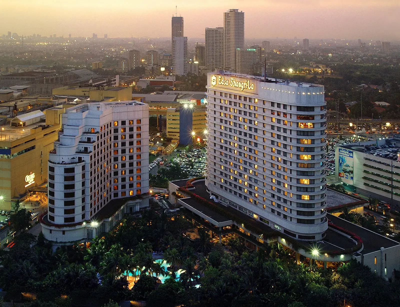 Edsa Shangri-La, Manila